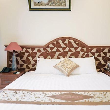 Ha Long Starlight Hostel Buitenkant foto